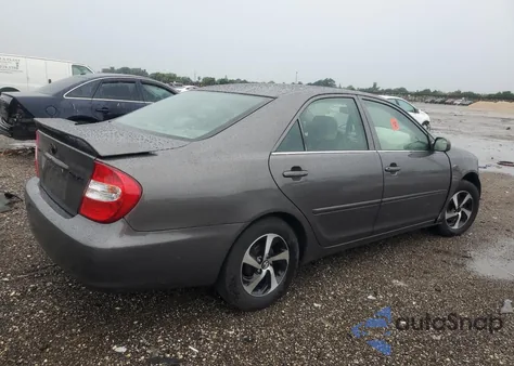 2003 Toyota Camry Le z USA, uszkodzony, nr VIN 4T1BE32K03U683787
